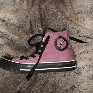 No name paris converse